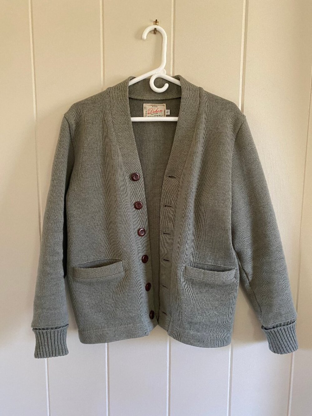 Dehen Classic Cardigan, Small (Sage, Barely Used)